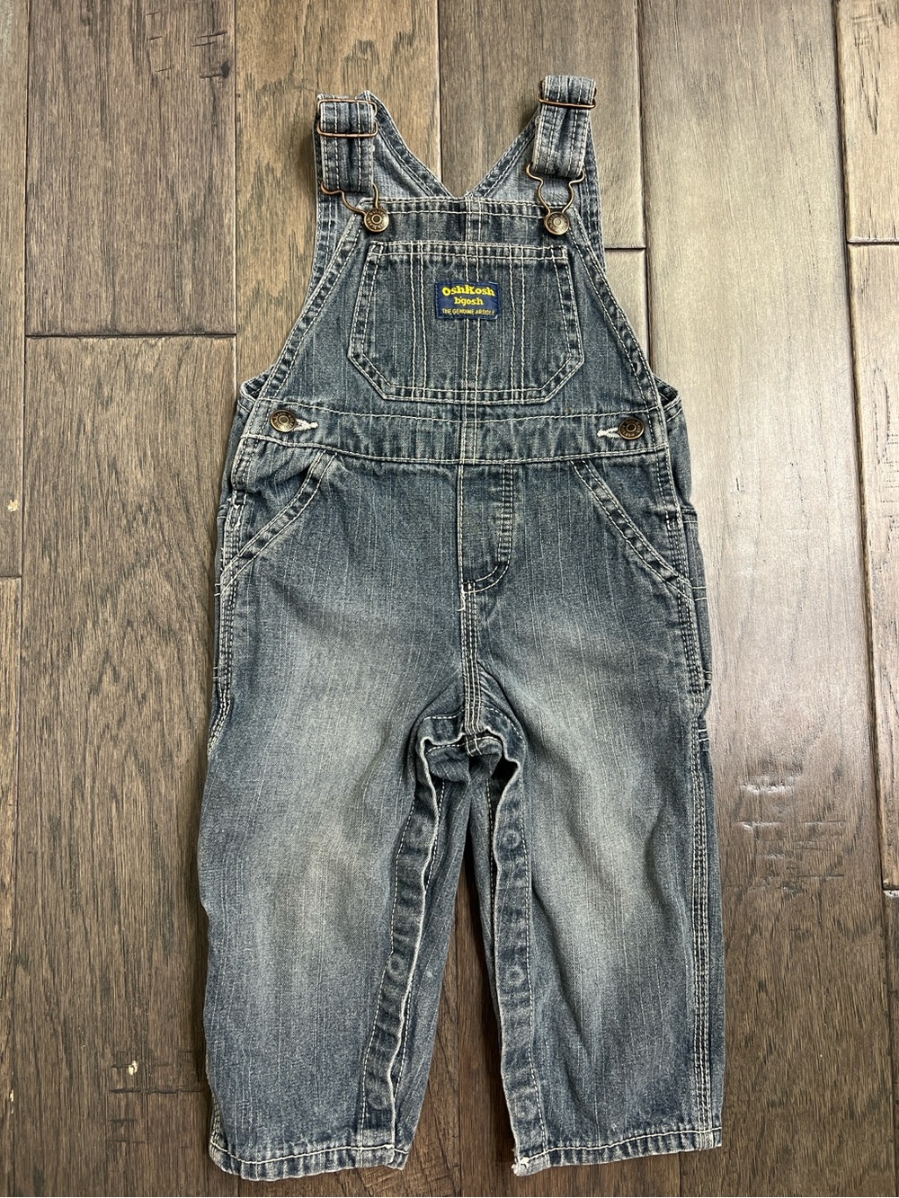 OshKosh B'gosh Classic Carpenter Denim Overalls in Vintage Wash – Size 18 Months